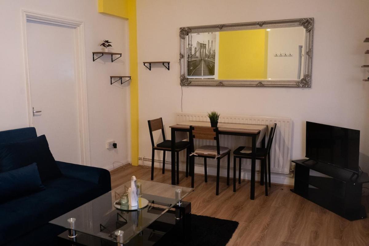 Apartment Cosy & Modern 1-bed, Centre